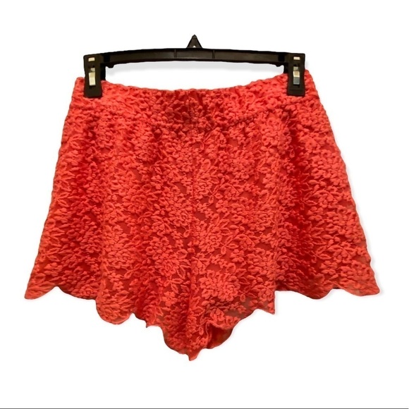 Free People Pants - FREE PEOPLE Women's Orange floral lace shorts